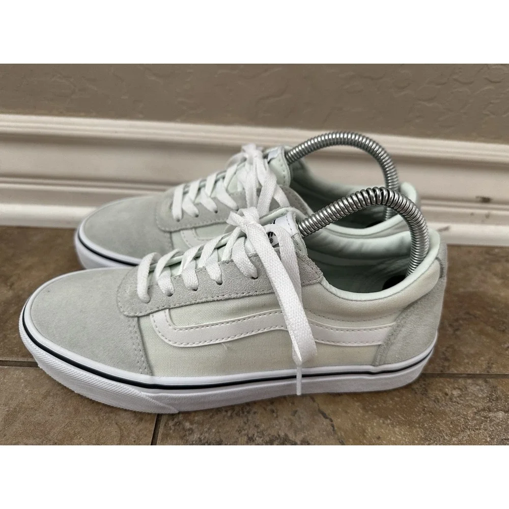 Vans Ward Suede Canvas Billowing Sail Green Size 8.5 Women's